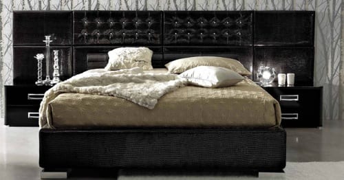 black tufted velvet headboard