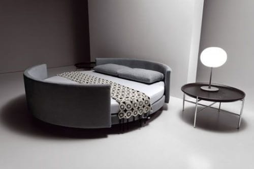 round bed