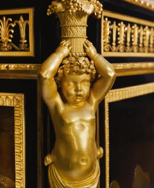 A Louis XVI Japanese Lacquer Commode Fetches 7 Million USD