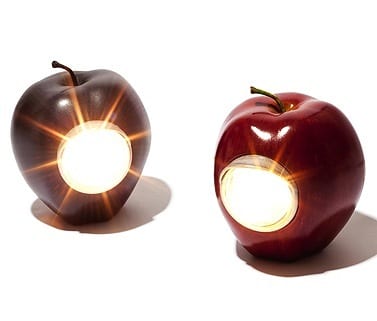 The GILApple Table Lamp1