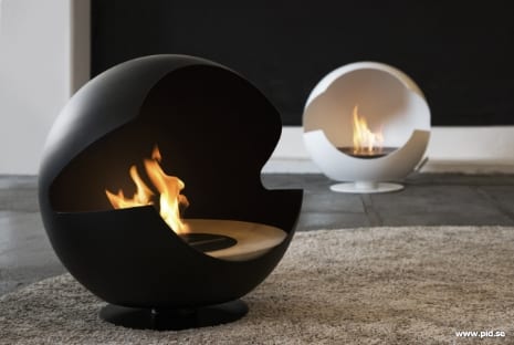 Vauni Globe: World’s Only Round Ethanol Fireplace