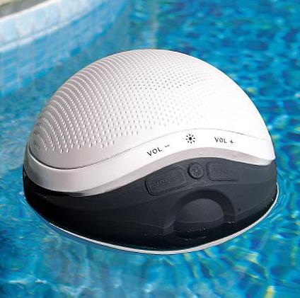 Pool Music : Floating iPOD Speakers and Transmitter