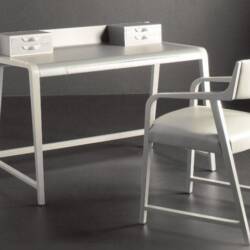 LINUS/SCR Desk by Potocco